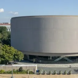 Hirshhorn Museum and Sculpture Garden