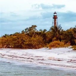 Lighthouse Beach Park & Fishing Pier