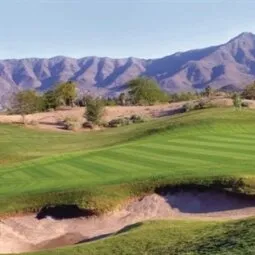 Tee off at one of Phoenix's golf courses