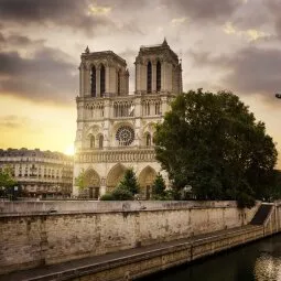 Notre-Dame Cathedral (Cathedrale de Notre Dame de Paris)