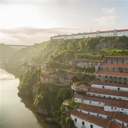 Mosteiro da Serra do Pilar (Monastery of Serra do Pilar)