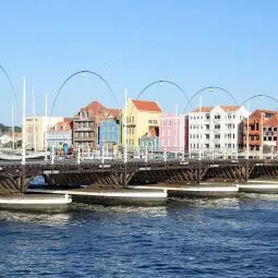 Queen Emma Pontoon Bridge