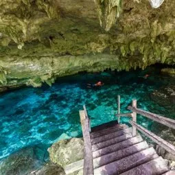 Cenotes Dos Ojos