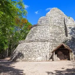 Zona Arqueológica de Cobá (Coba Ruins)