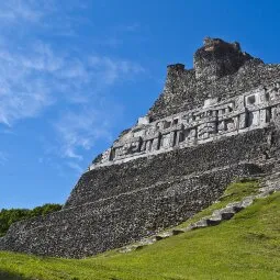 Xunantunich