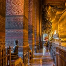 Wat Pho (Temple of the Reclining Buddha)